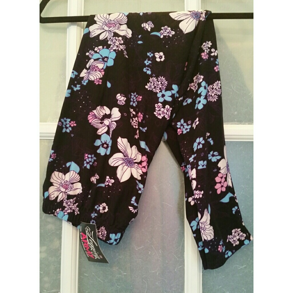 Women's plus size buttery soft leggings
